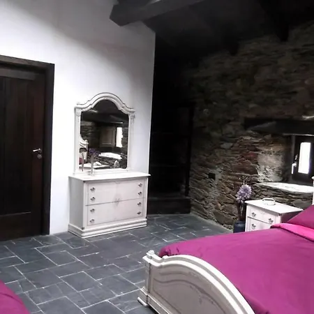 Gospodarstwo wiejskie El Balcon De Sotillo - Medulas - Senderismo Por Canales Romanos