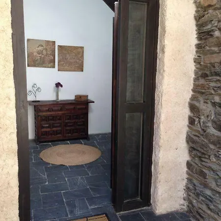 Gospodarstwo wiejskie El Balcon De Sotillo - Medulas - Senderismo Por Canales Romanos